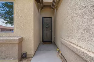 13981 N Swift Spear Dr, Marana, AZ 85658 - Photo 17
