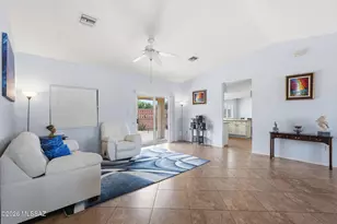 1750 W CÃ­rculo De La Pinata, Green Valley, AZ 85622 - Photo 11