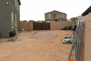 7725 S Crested Spring Dr, Tucson, AZ 85757 - Photo 39