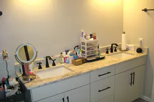 7725 S Crested Spring Dr, Tucson, AZ 85757 - Photo 35