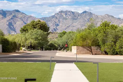 3151 N San Remo Place, Tucson, AZ 85715 - Photo 15