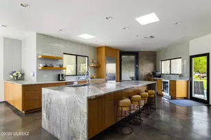 3151 N San Remo Pl, Tucson, AZ 85715 - Photo 9