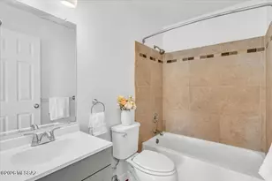 7623 E Callisto Cir, Tucson, AZ 85715 - Photo 15