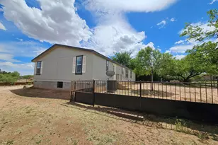 520 N Crooked Ln, Benson, AZ 85602 - Photo 9