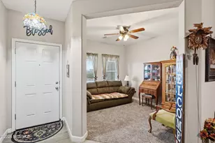 301 W Vista Monte Dr, Corona de Tucson, AZ 85641 - Photo 3