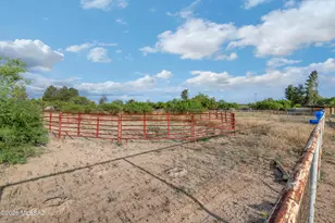 822 E Pomerene Rd, Benson, AZ 85602 - Photo 25