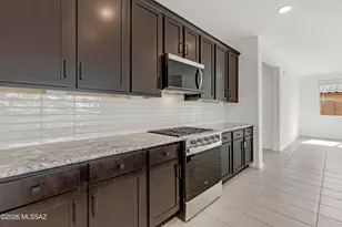 4428 W Tortolita View Cir, Marana, AZ 85658 - Photo 9