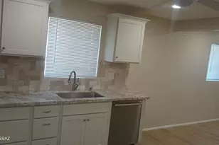 943 N Chrysler Dr, Tucson, AZ 85716 - Photo 23