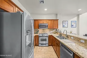4112 N Thurston Ln, Tucson, AZ 85705 - Photo 9