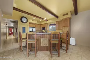 8070 W Crowned Eagle Ct, Tucson, AZ 85757 - Photo 17