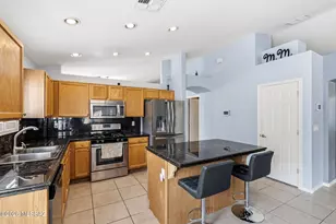 6943 W Harcuvar Dr, Tucson, AZ 85743 - Photo 13