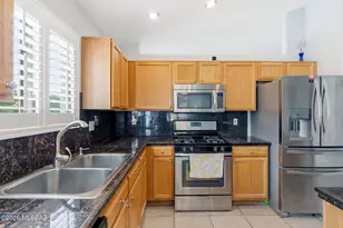 6943 W Harcuvar Dr, Tucson, AZ 85743 - Photo 17
