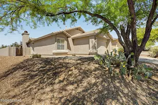 13211 N Lost Artifact Ln, Oro Valley, AZ 85755 - Photo 3