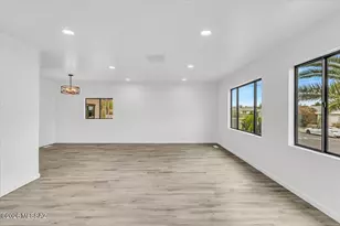 5972 W Rafter Cir St, Tucson, AZ 85713 - Photo 11