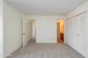 471 W Yucca Ct, Tucson, AZ 85704 - Photo 17