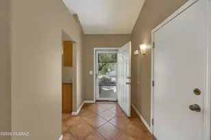 6300 N Willowbrook Dr Dr, Tucson, AZ 85704 - Photo 13