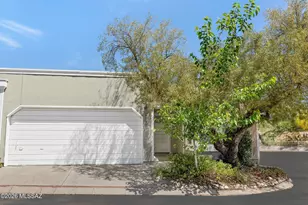 6300 N Willowbrook Dr Dr, Tucson, AZ 85704 - Photo 3