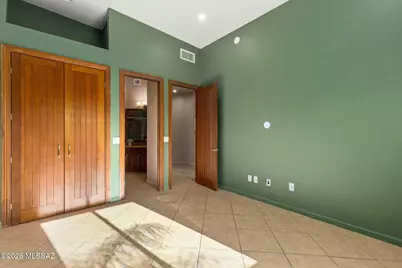 6460 N Regal Manor Drive, Tucson, AZ 85750 - Photo 33