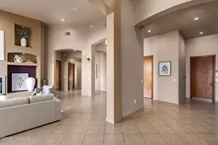 6460 N Regal Manor Dr, Tucson, AZ 85750 - Photo 11
