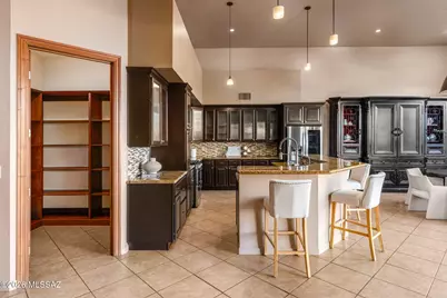 6460 N Regal Manor Drive, Tucson, AZ 85750 - Photo 15