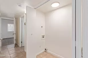 2525 N Alvernon Way, Tucson, AZ 85712 - Photo 17