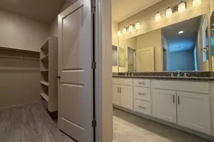 8829 N Sherry Cervi Wy, Tucson, AZ 85743 - Photo 19