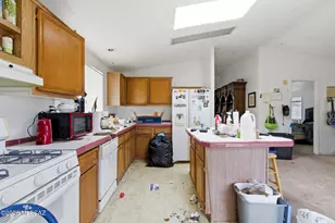 11560 W Massingale Rd, Tucson, AZ 85743 - Photo 9