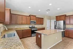 5219 E Fairy Duster Dr, Tucson, AZ 85756 - Photo 7