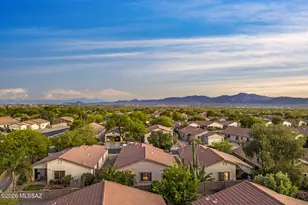 5520 W Crimson Bluff Dr, Marana, AZ 85658 - Photo 43