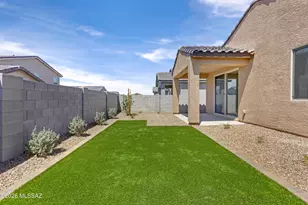 5934 E Benburb Ln, Tucson, AZ 85756 - Photo 13