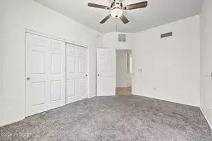 10454 E Rita Ranch Crossing Cir, Tucson, AZ 85747 - Photo 15