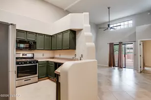 3171 W Champagne Dr, Tucson, AZ 85745 - Photo 17