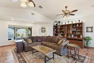 3554 W Calle Dos, Green Valley, AZ 85622 - Photo 11
