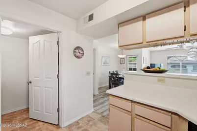 5751 N Kolb Road #37202, Tucson, AZ 85750 - Photo 11