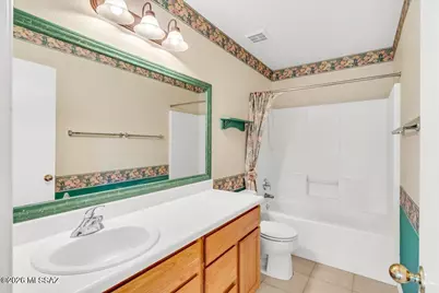 10009 E Moonstruck Way, Tucson, AZ 85747 - Photo 19