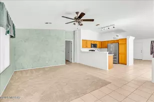 10009 E Moonstruck Way, Tucson, AZ 85747 - Photo 7