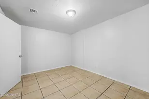 6633 E Mary Dr, Tucson, AZ 85730 - Photo 23