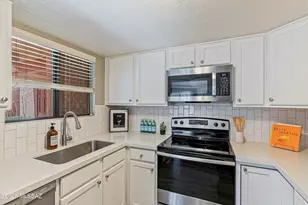 5051 N Sabino Canyon Rd, Tucson, AZ 85750 - Photo 9