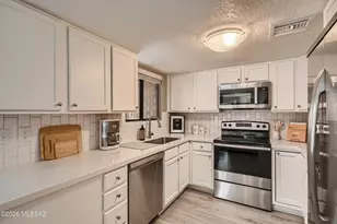 5051 N Sabino Canyon Rd, Tucson, AZ 85750 - Photo 13