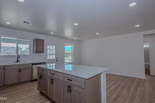 593 W Frying Pan Rd, Safford, AZ 85546 - Photo 7