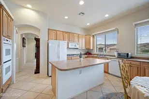 2299 W Calle Casas Lindas, Green Valley, AZ 85622 - Photo 11