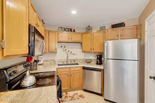 6655 N Canyon Crest Dr, Tucson, AZ 85750 - Photo 7