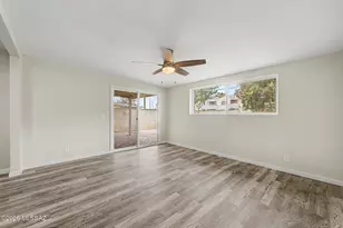 1310 W McMillan Pl, Tucson, AZ 85705 - Photo 11