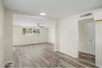 1310 W McMillan Place, Tucson, AZ 85705 - Photo 17