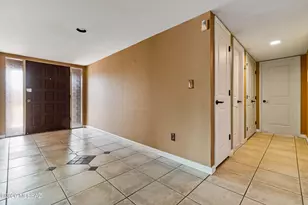 7734 E Oakwood Cir, Tucson, AZ 85750 - Photo 5