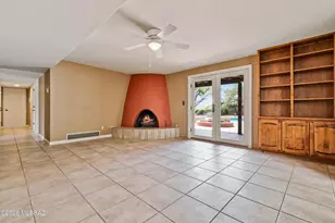 7734 E Oakwood Cir, Tucson, AZ 85750 - Photo 11