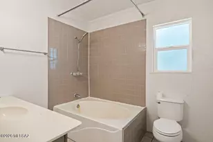313 E Windsor St, Tucson, AZ 85705 - Photo 11