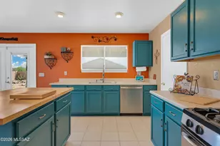 7183 S Sand Dune Valley Dr, Tucson, AZ 85757 - Photo 13