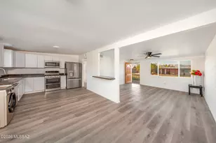 8032 E Victoria Dr, Tucson, AZ 85730 - Photo 7