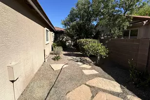 10925 S Raptor Ct, Vail, AZ 85641 - Photo 17